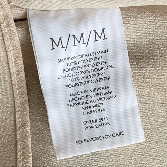 CABI Victoria Cami, Floral, Lined for Opacity, size Medium, GUC, BEAUTIFUL - Picture 9 of 16